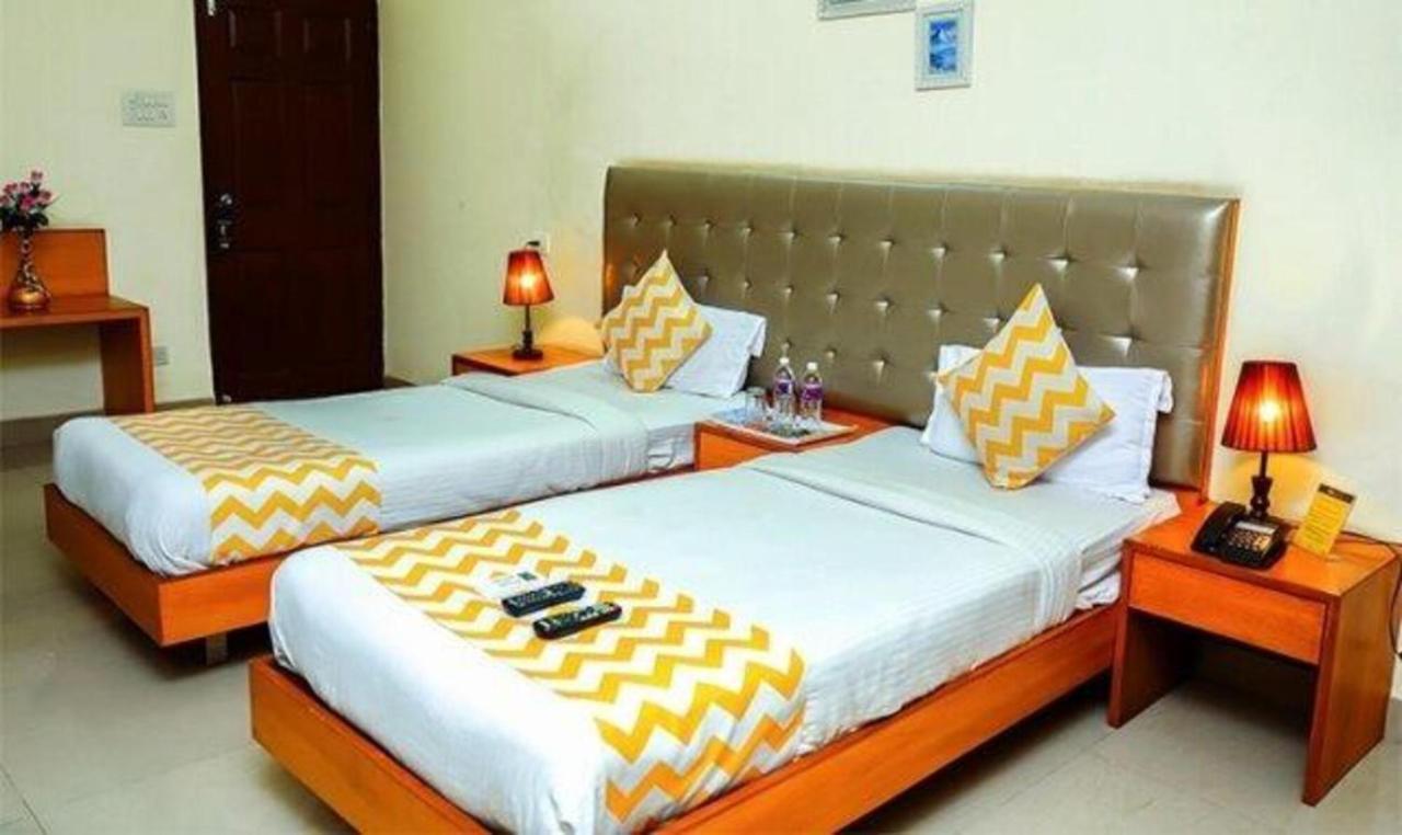 Fabexpress Rk Hospitality Hotel Hyderabad Ngoại thất bức ảnh